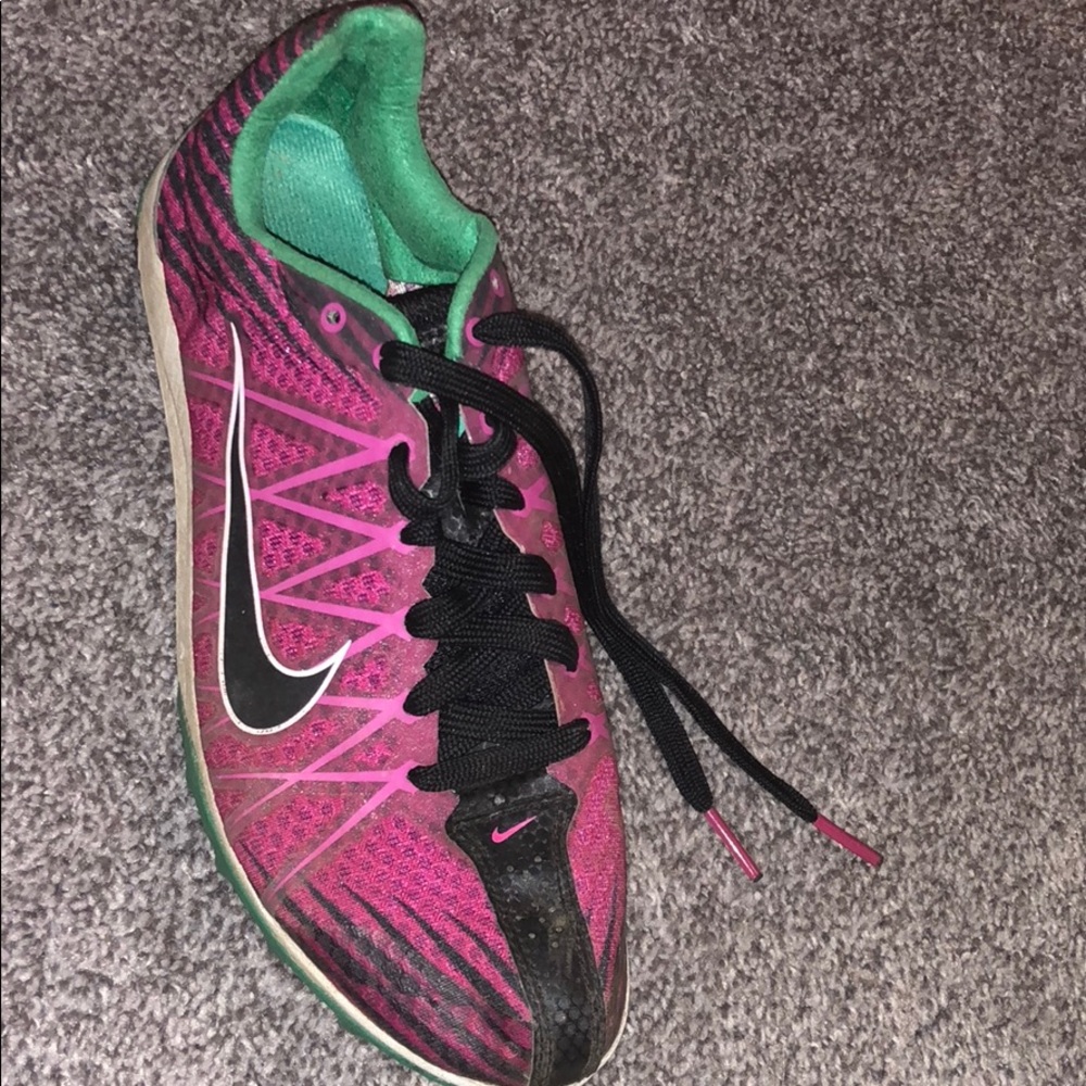 Long distance spikes!